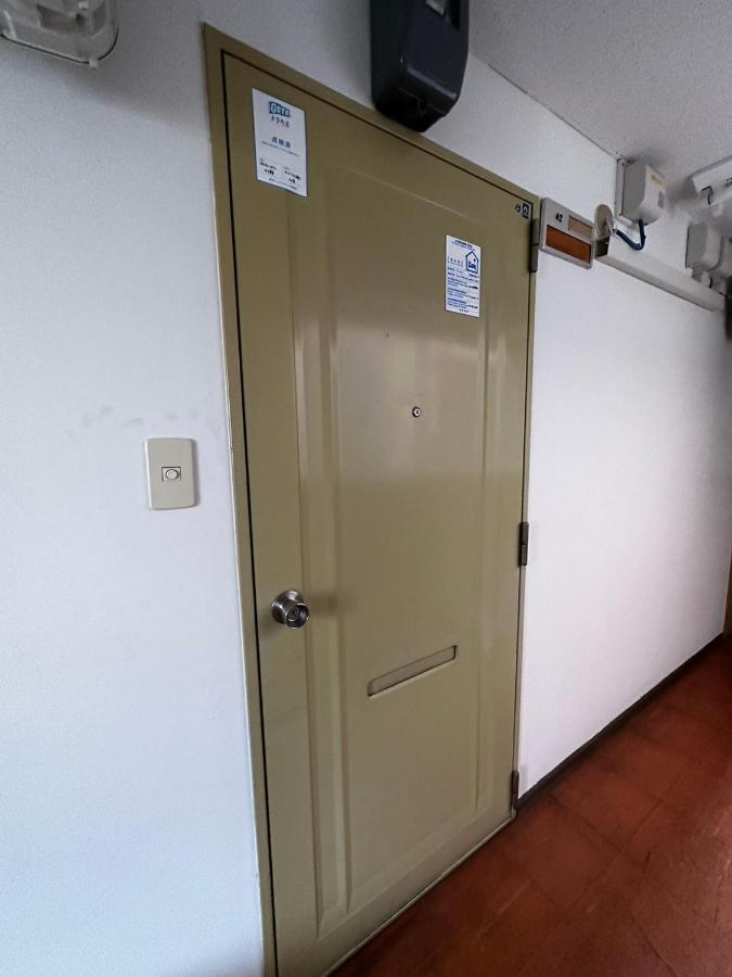 Hokusei Bldg 42 ほくせいビル 42号室 Appartement Sapporo Buitenkant foto