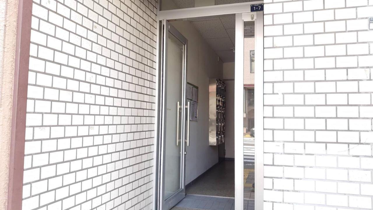 Hokusei Bldg 42 ほくせいビル 42号室 Appartement Sapporo Buitenkant foto